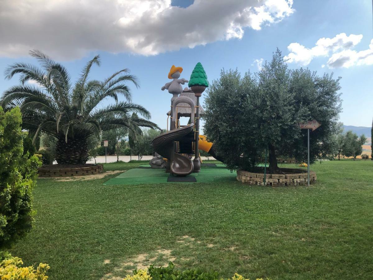 Casa In Campagna A Due Passi Dal Mare Pisa Kültér fotó