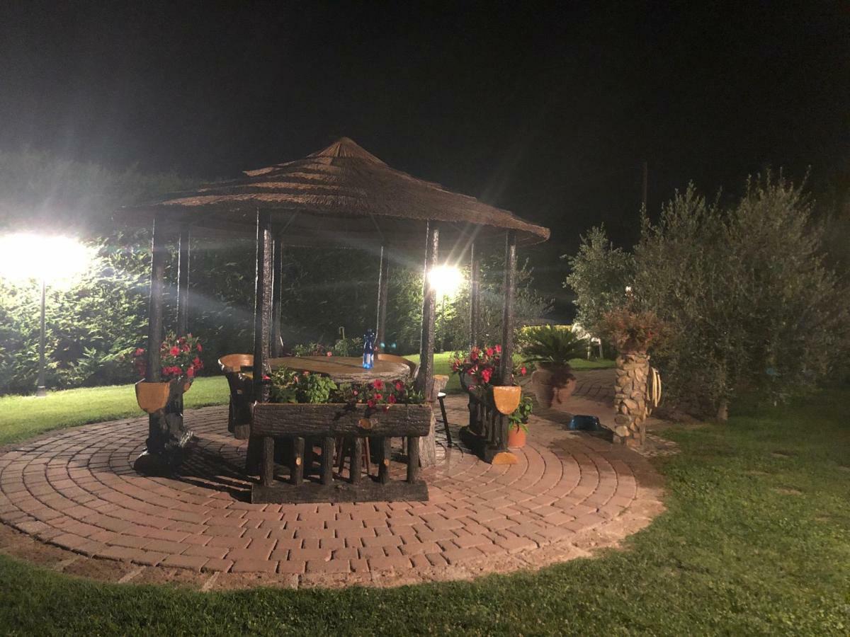 Casa In Campagna A Due Passi Dal Mare Pisa Kültér fotó