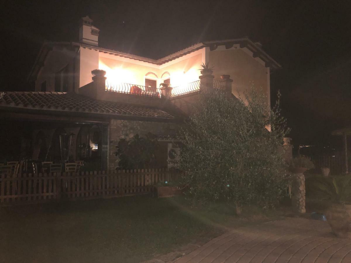 Casa In Campagna A Due Passi Dal Mare Pisa Kültér fotó