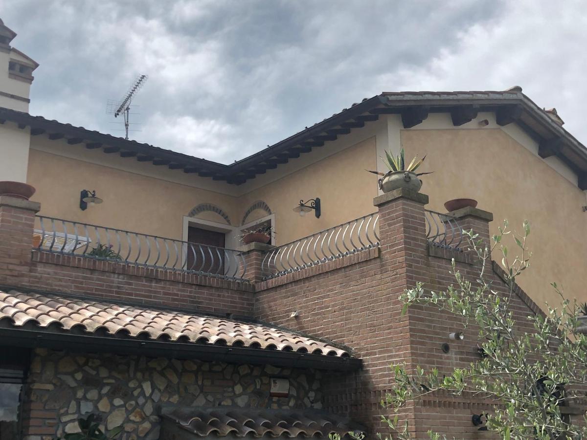 Casa In Campagna A Due Passi Dal Mare Pisa Kültér fotó